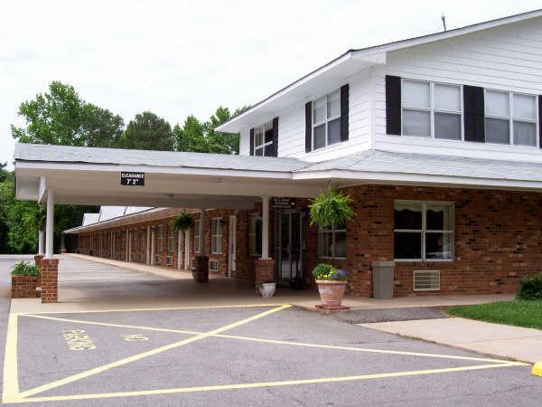 Durham Skyland Inn מראה חיצוני תמונה